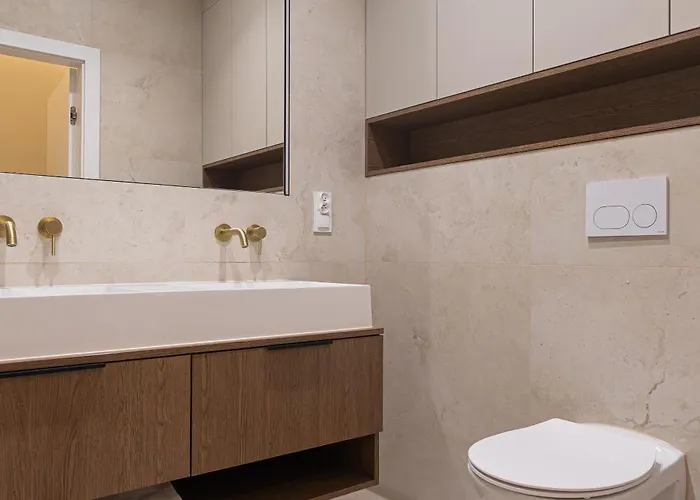 Glow - Granaria Premium Center