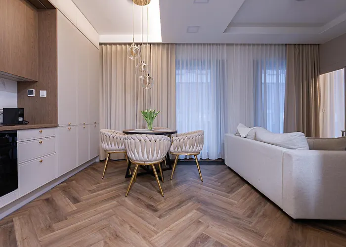 Glow - Granaria Premium Center *