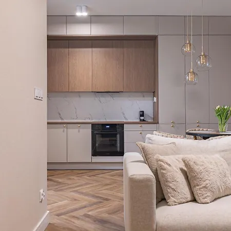 Glow - Granaria Premium Center Apartment *